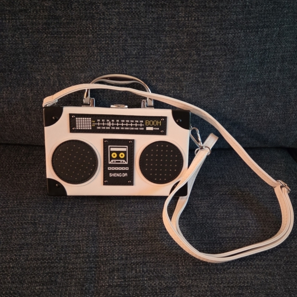 Boombox-shaped Crossbody Bag, white, like new, adjustable/removable shoulder str